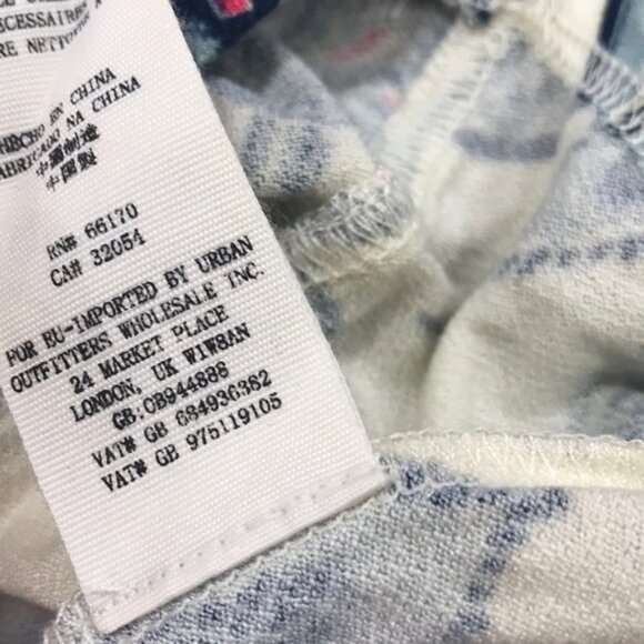 Free People Cha Cha Cold Shoulder Top - Picture 9 of 9